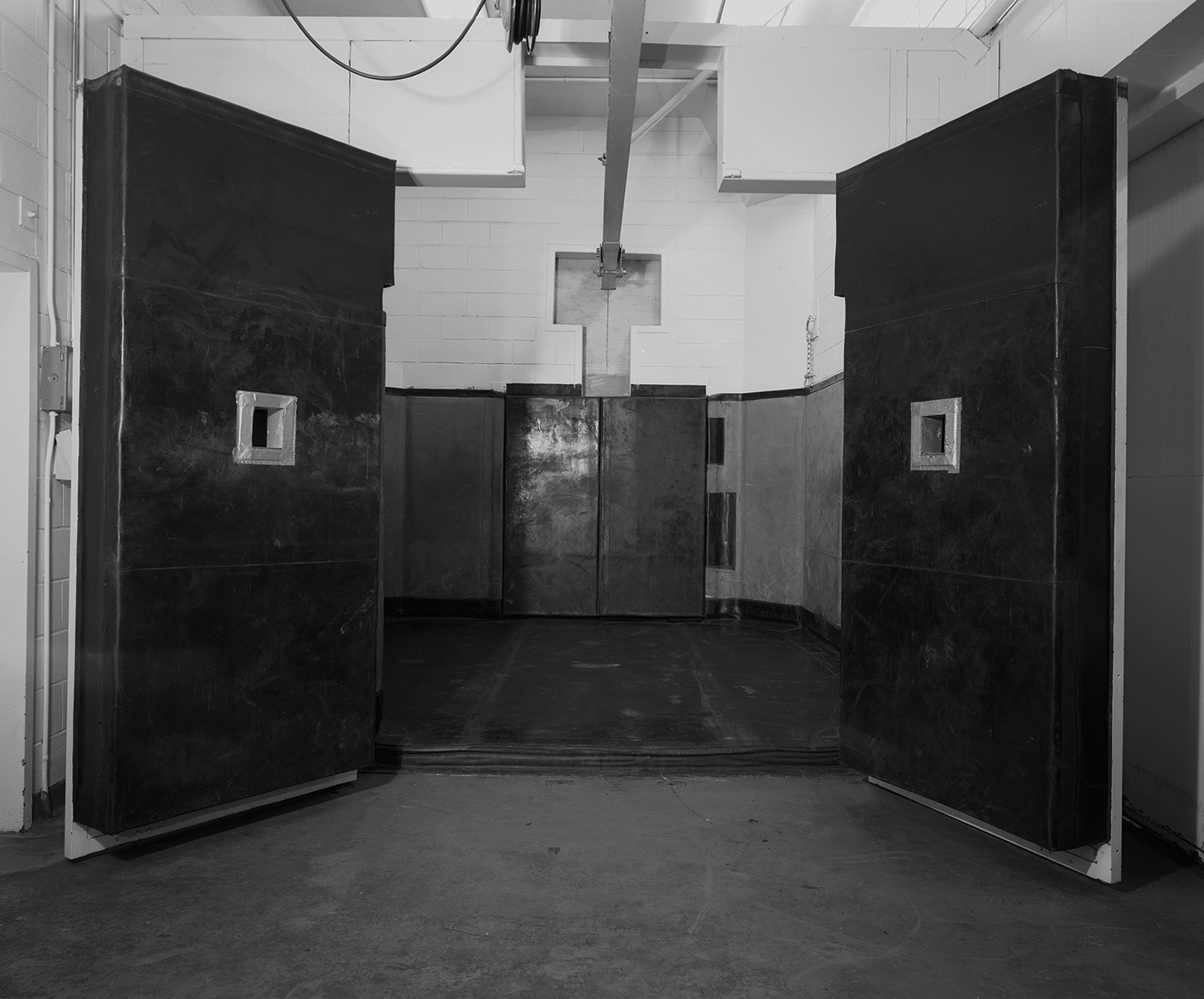 Untitled (black doors Malevich), 2004