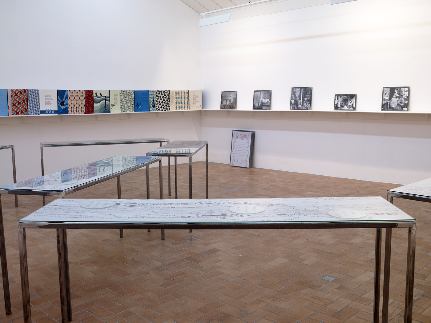 Patrick Corillon - Exhibition views - La riviere bien nommee- Galerie in situ - Fabienne Leclerc, Paris, 2011